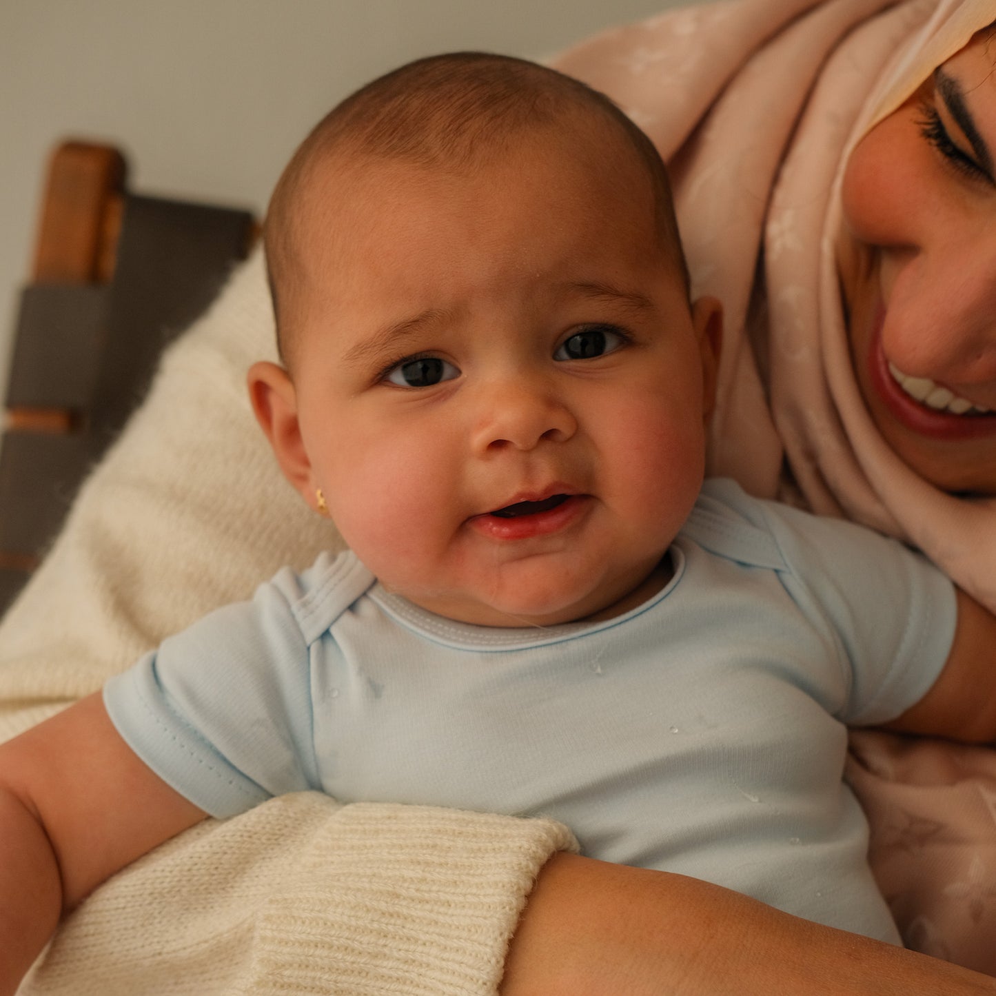 Short-Sleeved Bodysuit in Sky Blue- Bundle of 3