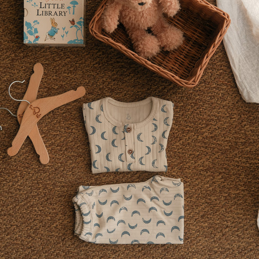 2-Piece Pajamas in Moon Whispers