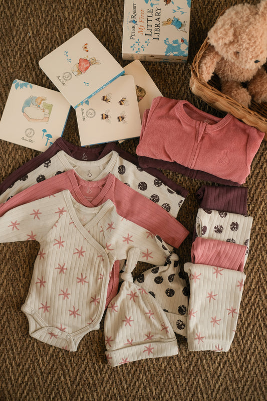 Your Guide to Layering and Fabrics: Dressing Your Baby Comfortably Through Every Season